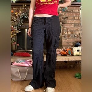 Old Navy low rise cargo pants